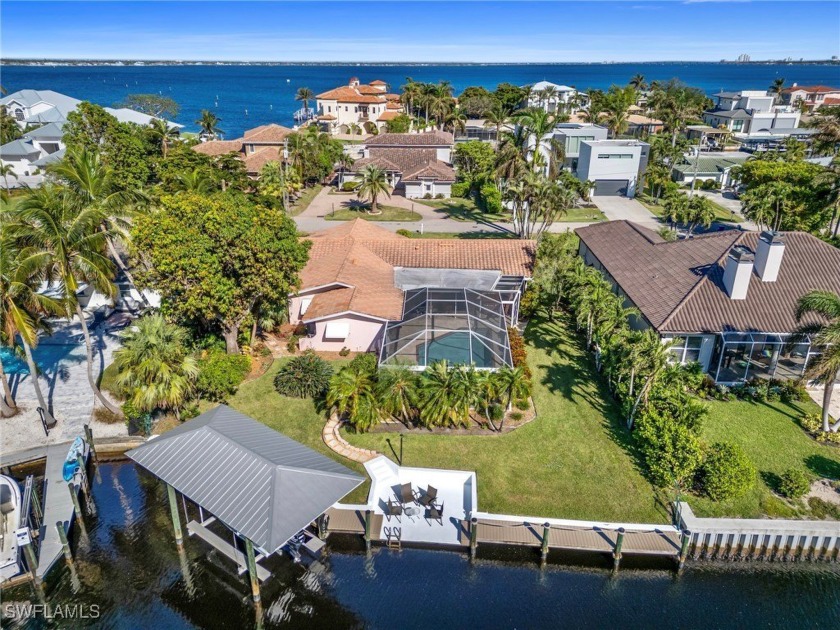 Find all of the quality you would expect from a Rutenberg home - Beach Home for sale in Fort Myers, Florida on Beachhouse.com