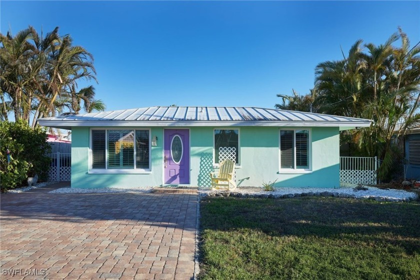 Welcome to your dream waterfront escape in Matlacha, where - Beach Home for sale in Matlacha, Florida on Beachhouse.com