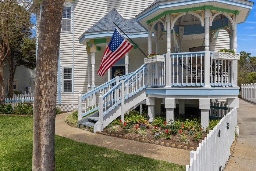 Welcome to this unique Florida Victorian style cottage, a - Beach Home for sale in Destin, Florida on Beachhouse.com