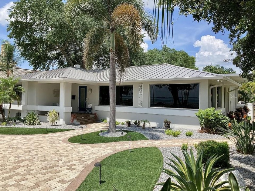 THE BAYSHORE GEM - This may be your only chance ever at this low - Beach Home for sale in Tampa, Florida on Beachhouse.com