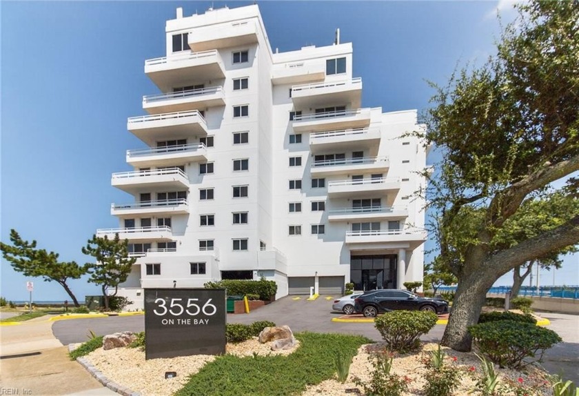 Incredible BOLD/direct views of Chesapeake bay/beach from the - Beach Condo for sale in Virginia Beach, Virginia on Beachhouse.com