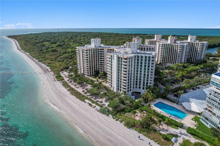 Beautiful 2 Bedroom / 2 Bath, 1409 Sqft unit at The Towers Of - Beach Condo for sale in Key Biscayne, Florida on Beachhouse.com