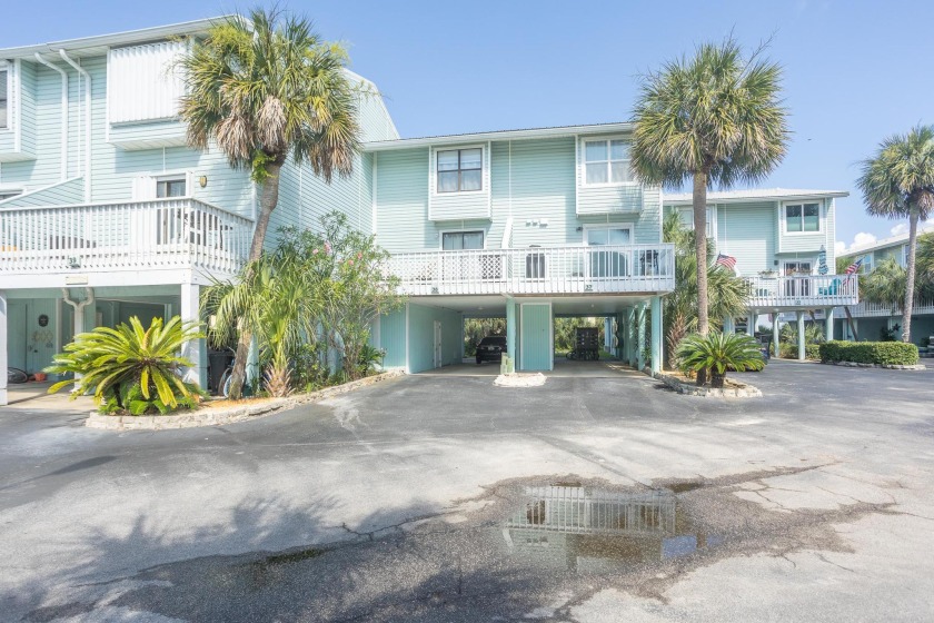 2 story townhome with gorgeous views of the water! - Beach Vacation Rentals in Navarre Beach, Florida on Beachhouse.com