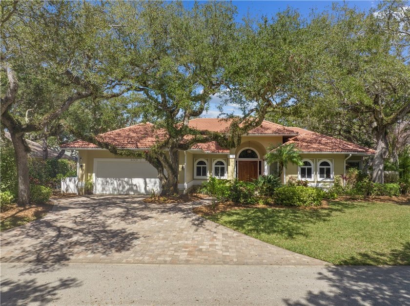 Experience one of Indian River Shores premier ocean to river - Beach Home for sale in Vero Beach, Florida on Beachhouse.com