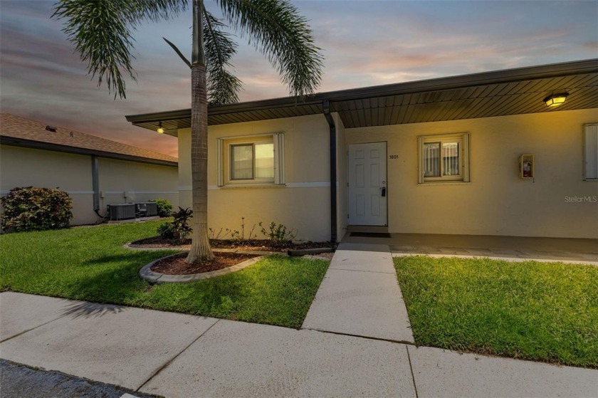 PUNTA GORDA, FL - DEEP CREEK - LAKESIDE - FIRST FLOOR, CORNER - Beach Home for sale in Punta Gorda, Florida on Beachhouse.com