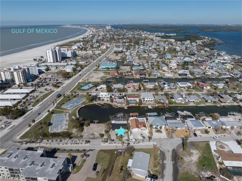 Welcome to your personal paradise on Fort Myers Beach, where - Beach Home for sale in Fort Myers Beach, Florida on Beachhouse.com