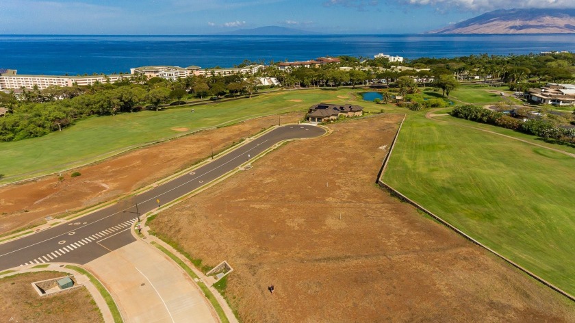 A GOLFER'S PARADISE! The best Wailea Golf Estates II oceanview - Beach Lot for sale in Kihei, Hawaii on Beachhouse.com