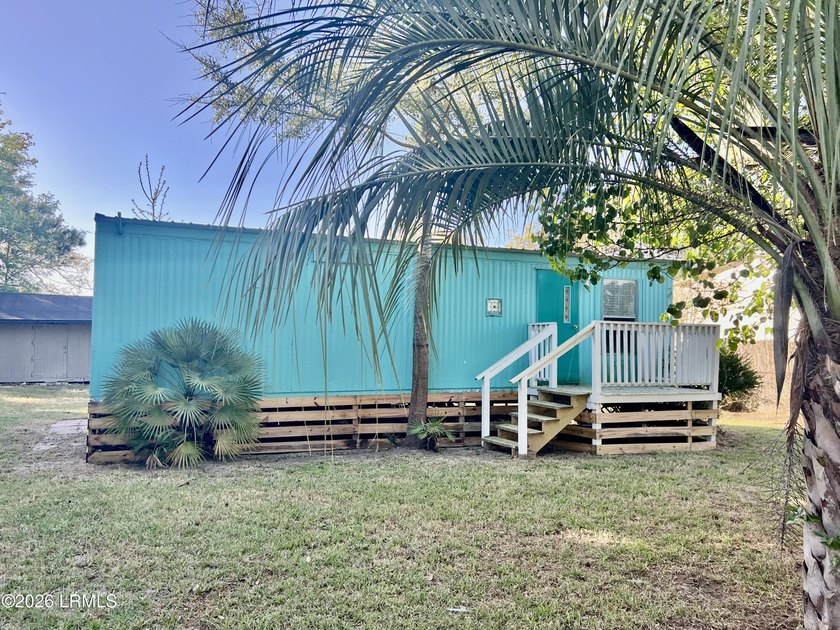 Escape to your own slice of coastal paradise with this charming - Beach Home for sale in Beaufort, South Carolina on Beachhouse.com