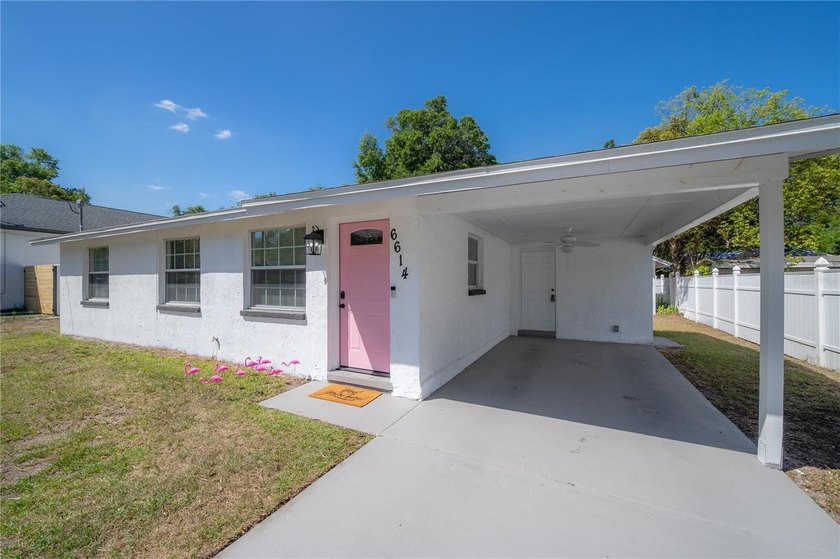Under contract-accepting backup offers. Welcome to this - Beach Home for sale in Tampa, Florida on Beachhouse.com