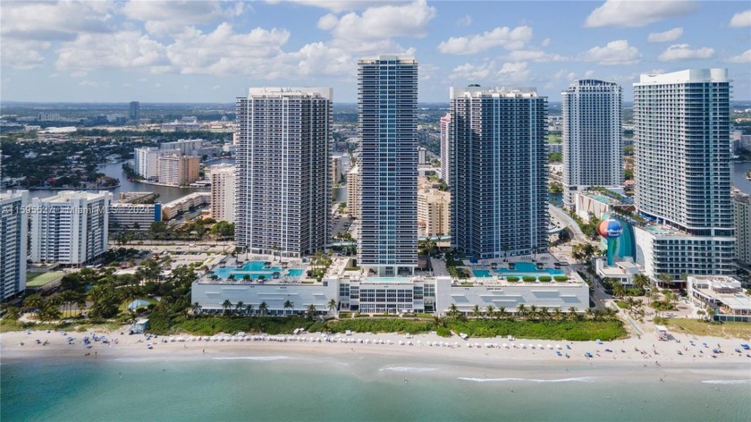 Experience 1,571 square feet of luxurious living space with a - Beach Condo for sale in Hallandale Beach, Florida on Beachhouse.com