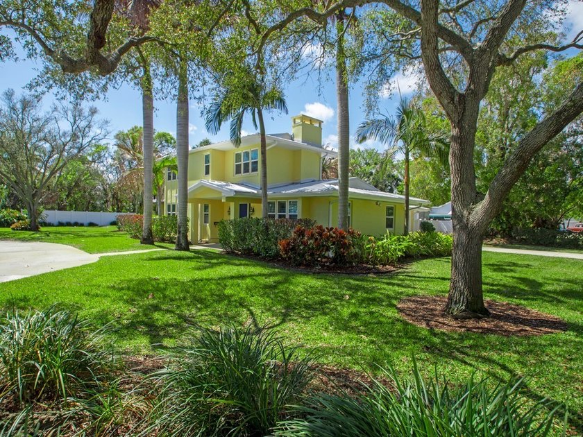 Welcome to this 4/3 in one of the most charming neighborhoods - Beach Home for sale in Vero Beach, Florida on Beachhouse.com