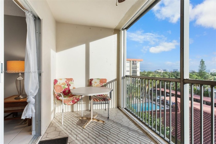 Perfect Coastal Investment! Just bring your swimsuit and enjoy - Beach Condo for sale in Pompano Beach, Florida on Beachhouse.com