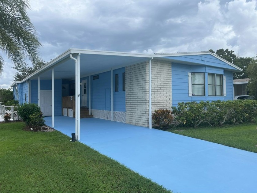 Home For Sale in Vero Beach - Beach Home for sale in Vero Beach, Florida on Beachhouse.com