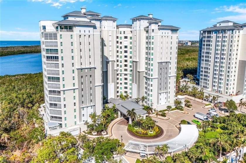 This beautifully renovated 3 bed 3.5 bath condo unit located on - Beach Home for sale in Naples, Florida on Beachhouse.com