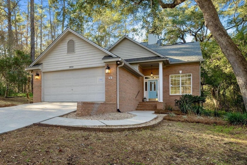 A charming private retreat in the highly desirable Tallahassee - Beach Home for sale in Tallahassee, Florida on Beachhouse.com