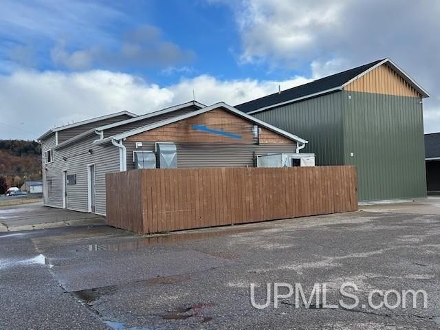 Commercial property in Munising recently remodeled in 2021 to - Beach Commercial for sale in Munising, Michigan on Beachhouse.com