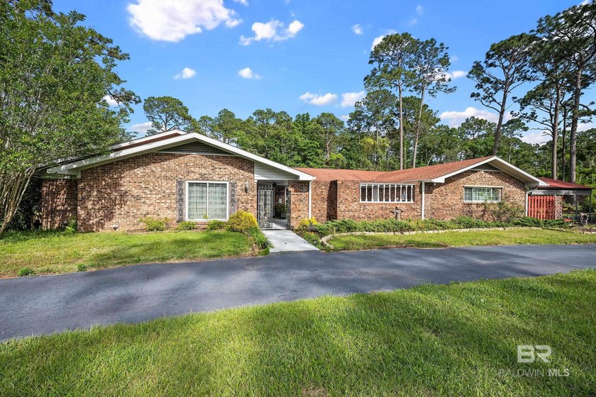Step into a one-of-a-kind property full of character, space, and - Beach Home for sale in Foley, Alabama on Beachhouse.com