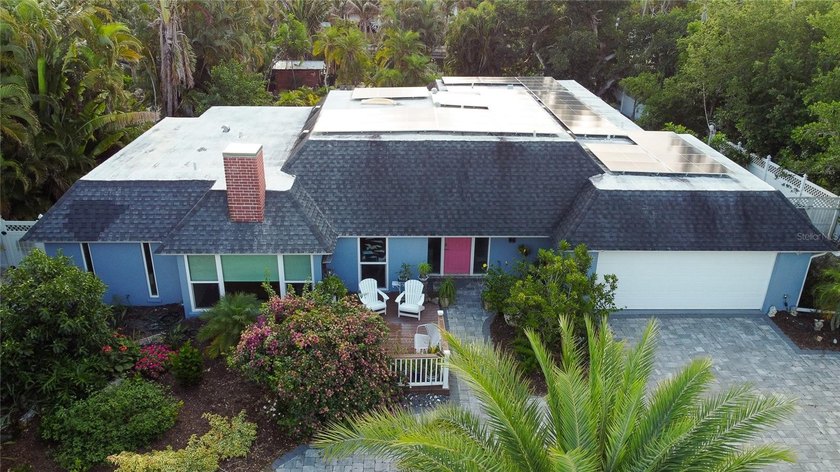 Experience the best of waterfront island living in this - Beach Home for sale in Sarasota, Florida on Beachhouse.com