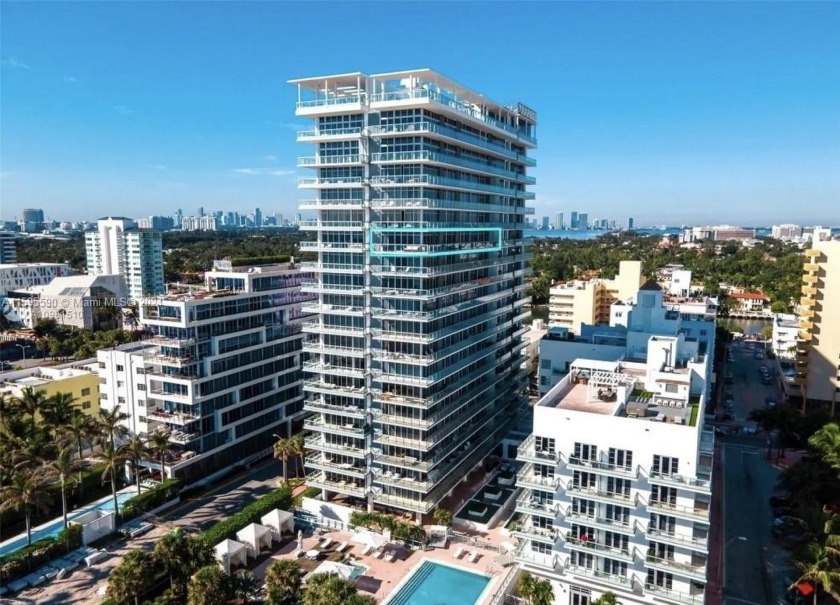 The Caribbean Residences honors its glitzy Art Deco past with - Beach Condo for sale in Miami Beach, Florida on Beachhouse.com
