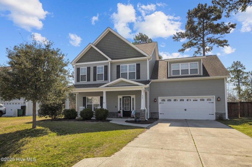 Welcome to this stunning 4-bedroom, 2.5-bath home nestled in the - Beach Home for sale in Hubert, North Carolina on Beachhouse.com