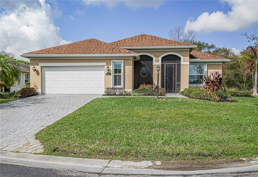 Beautiful 2 bedroom (Glendale Model)GHO CBS home located in the - Beach Home for sale in Vero Beach, Florida on Beachhouse.com