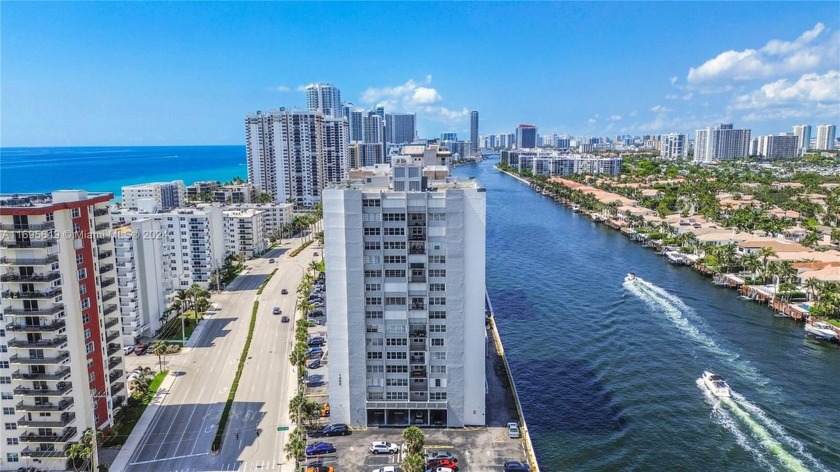 Escape to paradise in this immaculate, fully furnished condo - Beach Condo for sale in Hollywood, Florida on Beachhouse.com