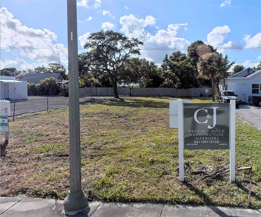 Excellent opportunity for investors or to build your dream - Beach Lot for sale in Lake Worth Beach, Florida on Beachhouse.com