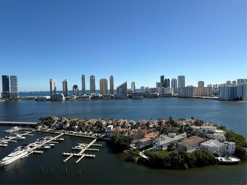 INCREDIBLE DIRECT VIEWS TO THE INTRACOASTAL AND OCEAN FROM THIS - Beach Condo for sale in Aventura, Florida on Beachhouse.com