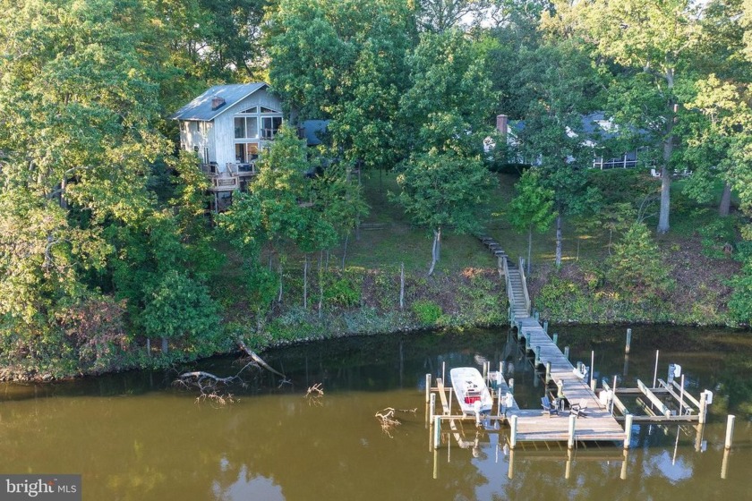 Welcome to Your Dream Waterfront Home on Weems Creek in - Beach Home for sale in Annapolis, Maryland on Beachhouse.com