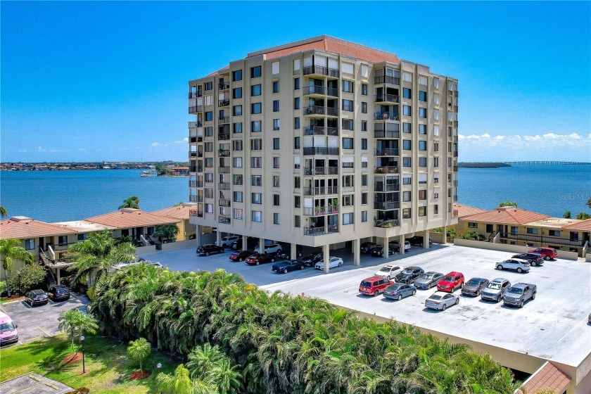 Come soak up this gorgeous piece of PARADISE in the pristine - Beach Condo for sale in St. Petersburg, Florida on Beachhouse.com