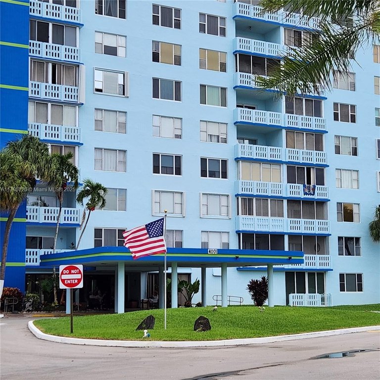 Limitless 270 degree views of lagoon, lush trees, sky  Hard Rock - Beach Condo for sale in Hollywood, Florida on Beachhouse.com