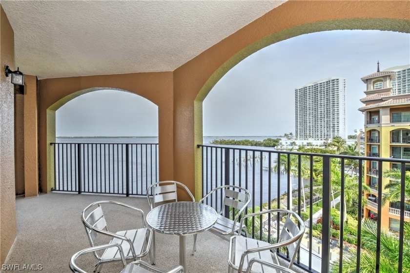 Welcome to the epitome of Florida riverfront living! This - Beach Condo for sale in Fort Myers, Florida on Beachhouse.com