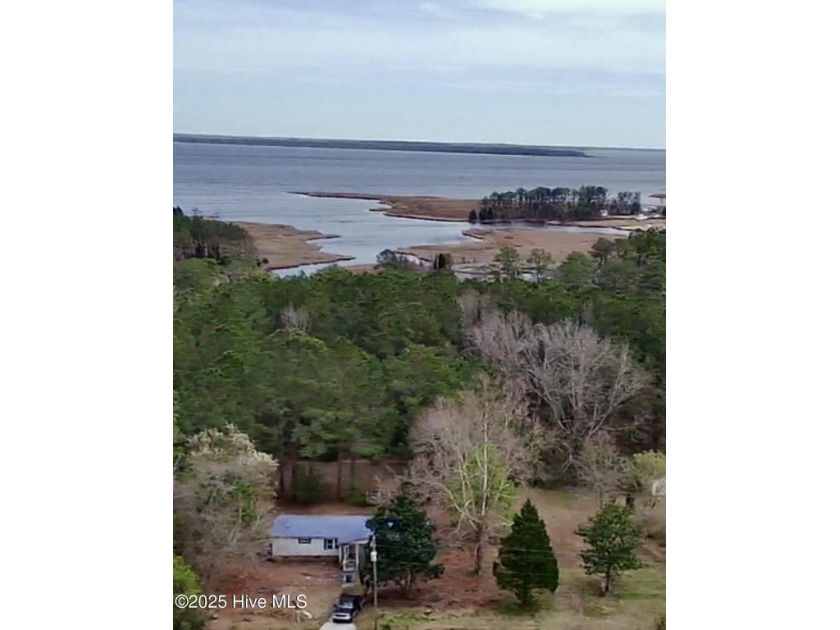 GREAT INVESTMENT PROPERTY.
Water front property with 2.69 acres - Beach Home for sale in Belhaven, North Carolina on Beachhouse.com