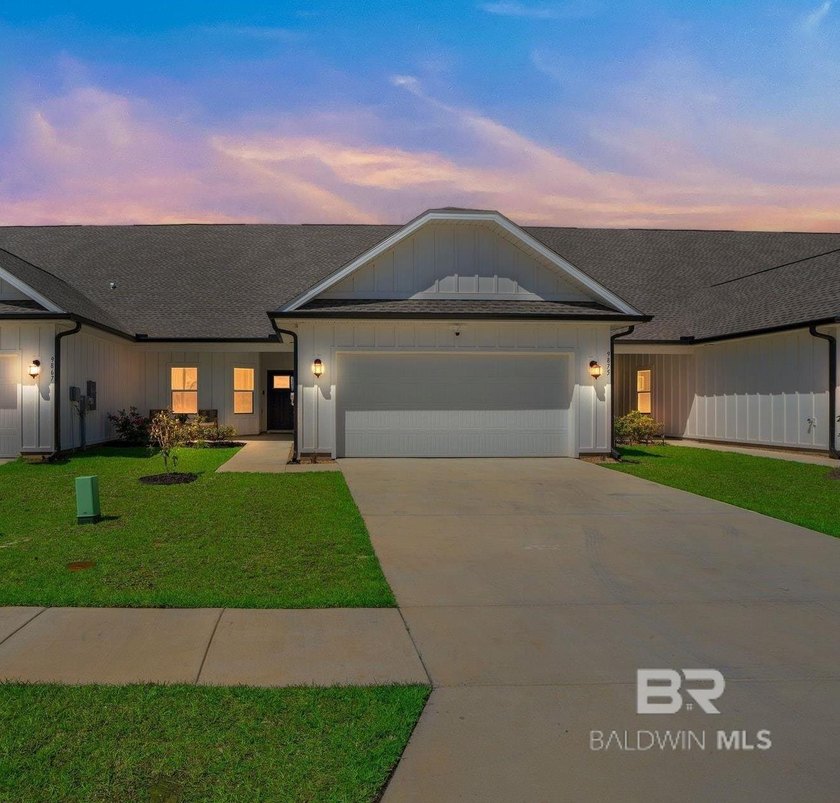GREAT LOCATION! This home is perfectly situated in a prime - Beach Home for sale in Foley, Alabama on Beachhouse.com