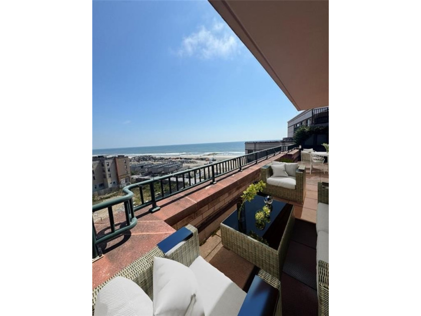 PRICED TO SELL!!! Experience the best of beachside living in - Beach Condo for sale in Rockaway Park, New York on Beachhouse.com