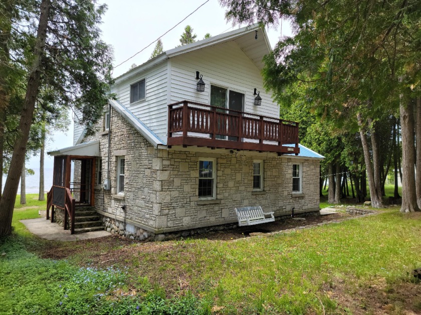 Naubinway Beachfront Homes For Sale Real Estate Michigan