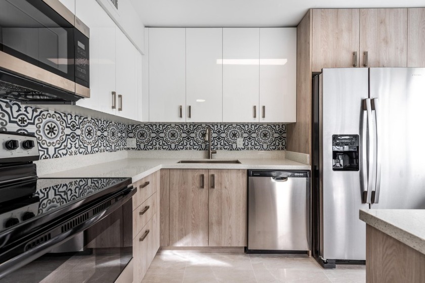 Rare chance to own a fully upgraded, move-in-ready 1BD/1BA condo - Beach Condo for sale in Lake Worth, Florida on Beachhouse.com