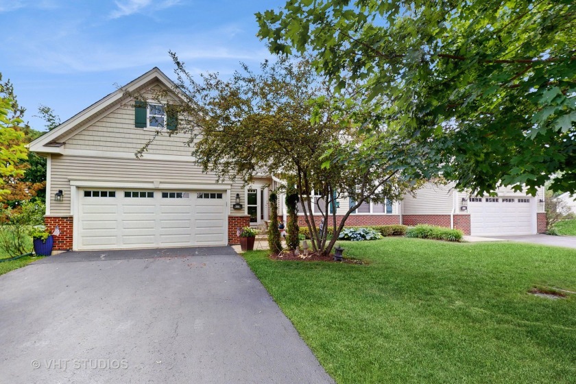 Ranch with Loft, On Golf Course Lot. If You Do Not want a Big - Beach Townhome/Townhouse for sale in Waukegan, Illinois on Beachhouse.com