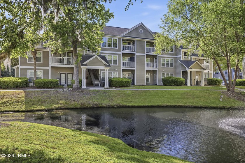 1 bedroom 1 bath 3rd floor Condo with a small storage unit. You - Beach Condo for sale in Bluffton, South Carolina on Beachhouse.com