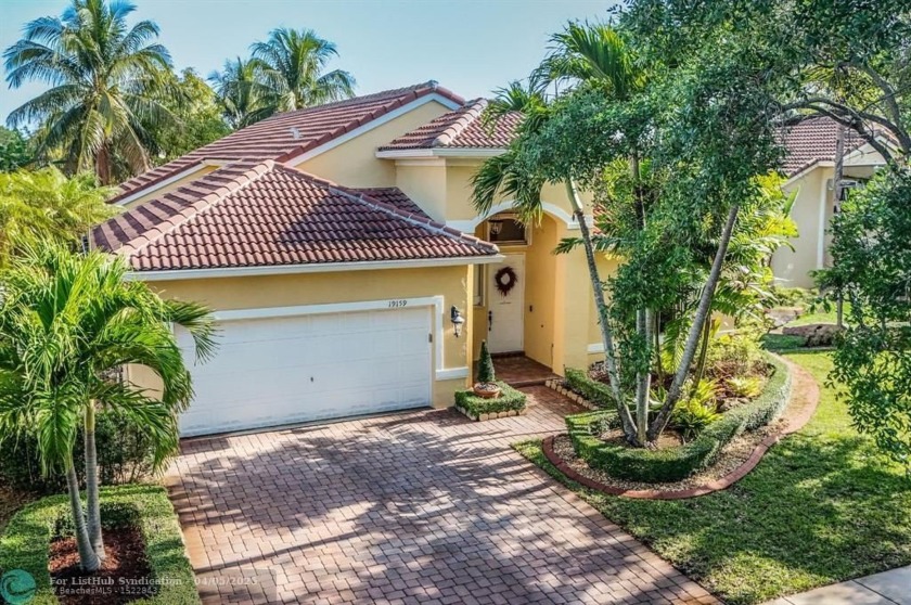 Welcome to this meticulously maintained, lakefront gem in - Beach Home for sale in Miramar, Florida on Beachhouse.com