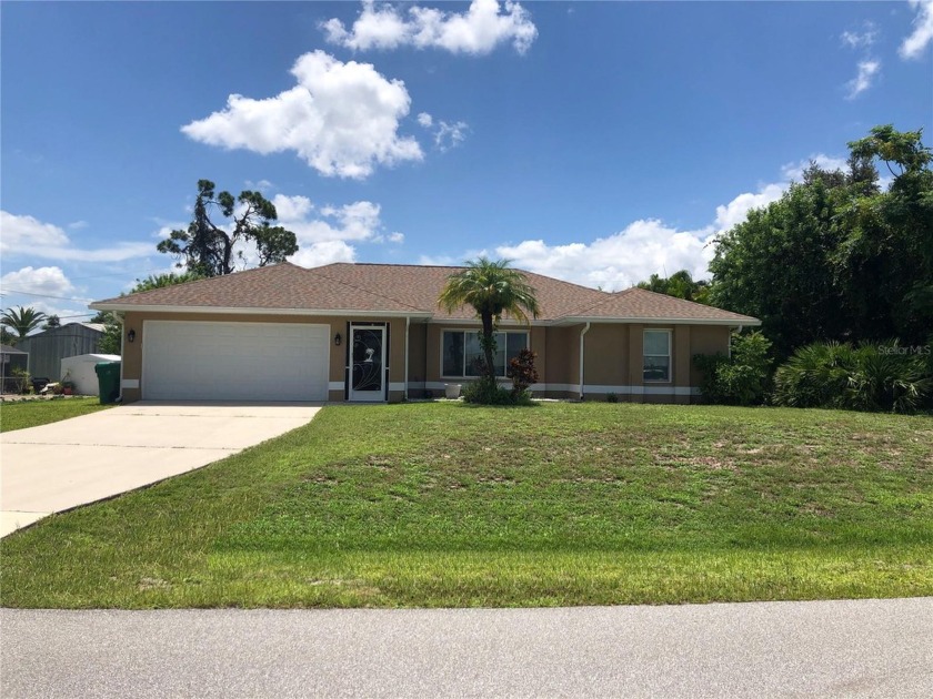 Spacious POOL HOME located in the heart of Port Charlotte - Beach Home for sale in Port Charlotte, Florida on Beachhouse.com