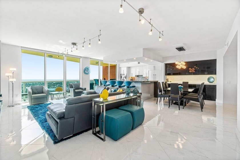 Rare 3BR end unit, completely remodeled and offered fully - Beach Condo for sale in Riviera Beach, Florida on Beachhouse.com