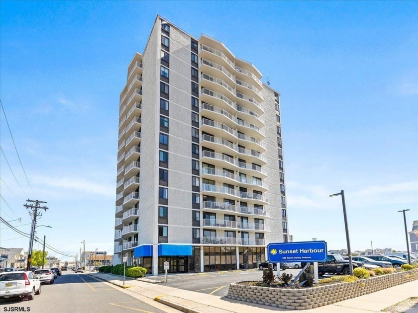 CHECK OUT THIS BEAUTIFULLY UPDATED 2-BEDROOM, 2-BATH CONDO WITH - Beach Condo for sale in Ventnor, New Jersey on Beachhouse.com