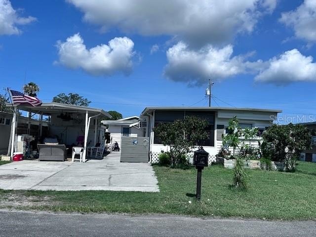 All ages welcome. Own your own land. Low HOA (includes trash 2 - Beach Home for sale in Holiday, Florida on Beachhouse.com