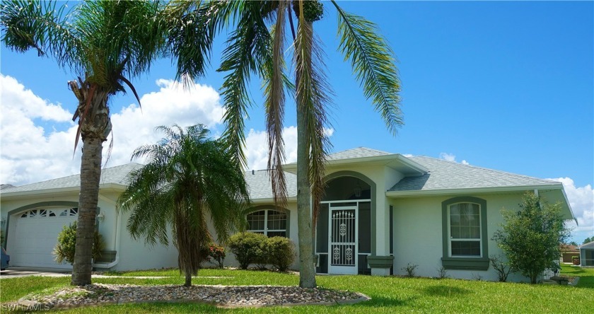 Great central location on this south facing Gulf Access pool - Beach Home for sale in Cape Coral, Florida on Beachhouse.com