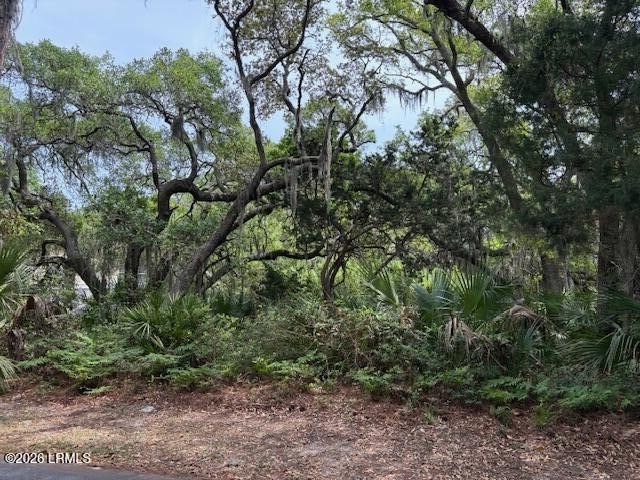 Great opportunity to buy the best available lot on the large - Beach Lot for sale in Harbor Island, South Carolina on Beachhouse.com