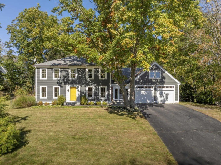 This 4BR/2.5BA home is situated on a quiet cul-de-sac in one of - Beach Home for sale in South Portland, Maine on Beachhouse.com