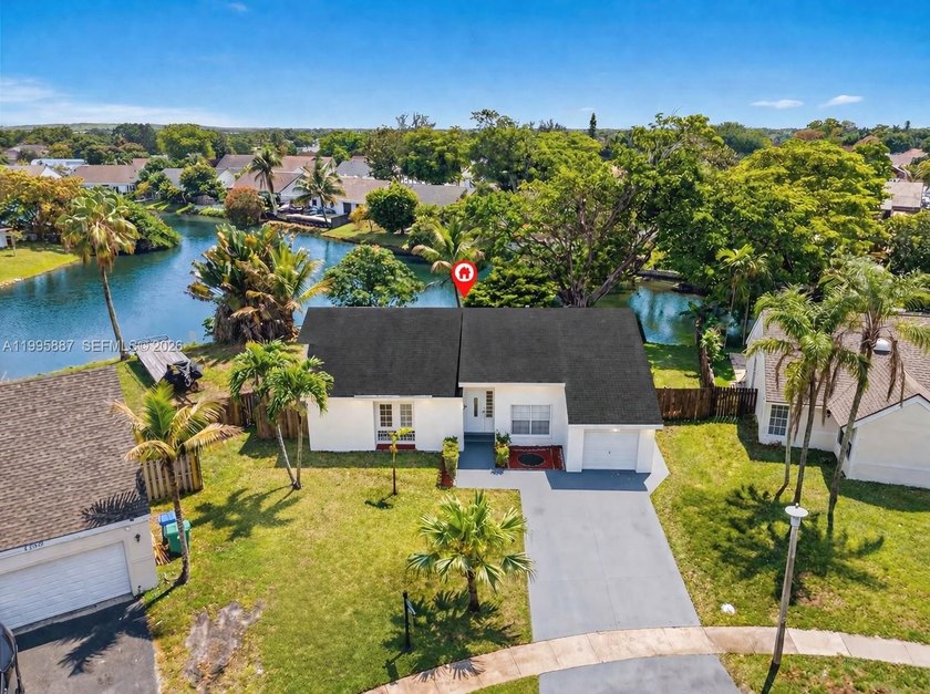 Welcome to your modern waterfront sanctuary. A stunning - Beach Home for sale in Miramar, Florida on Beachhouse.com