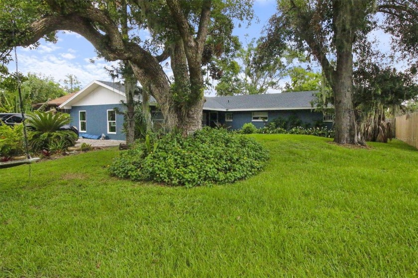 Here is your opportunity to live in the delightful Lake - Beach Home for sale in Tampa, Florida on Beachhouse.com