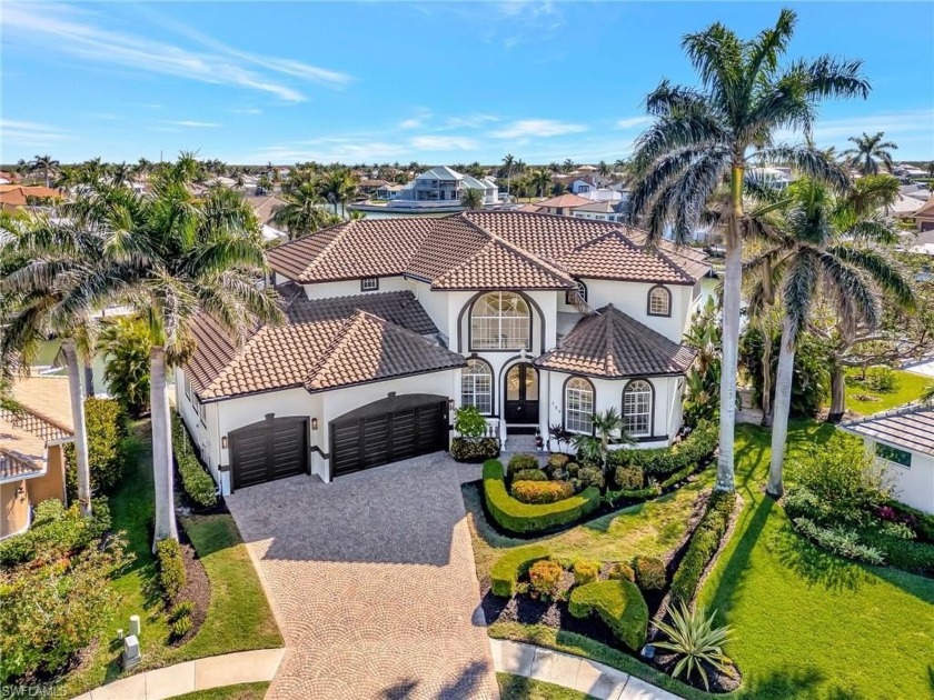 This exceptional custom-built home is on an oversized lot with - Beach Home for sale in Marco Island, Florida on Beachhouse.com